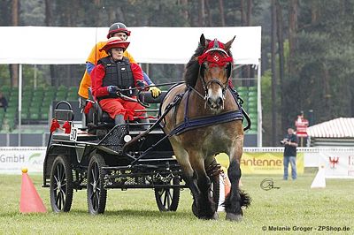 Margot Schöning mit Anton - Foto: © M.Groger